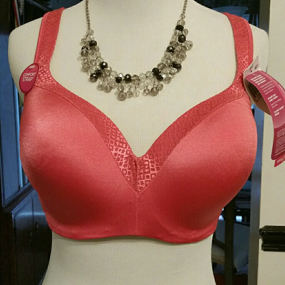 NWTS Playtex Secrets Bra